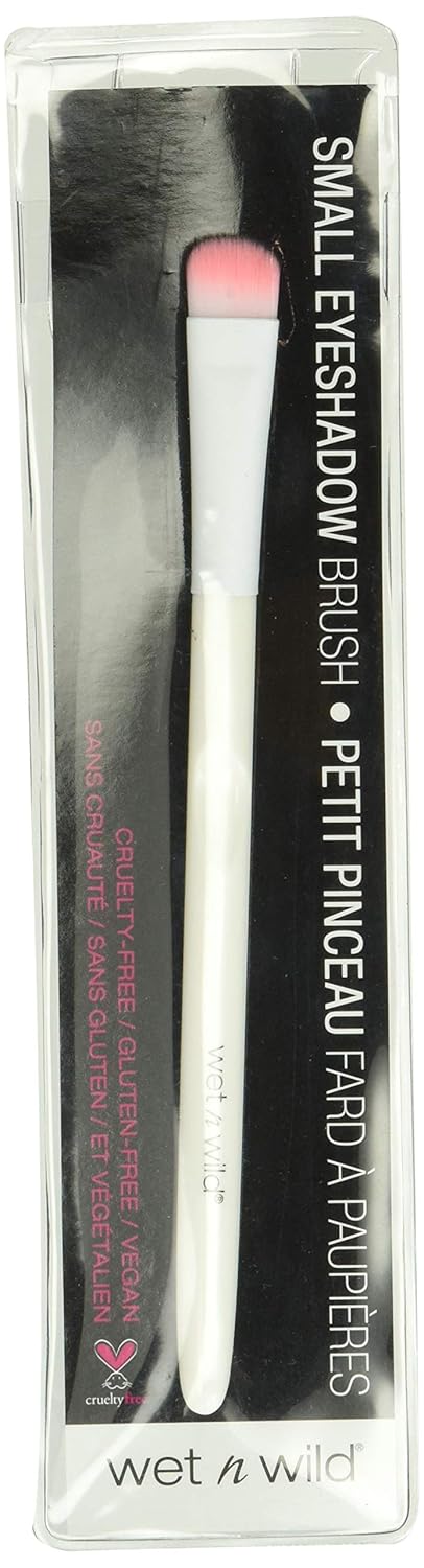 wet n wild Small Eyeshadow Brush: Beauty