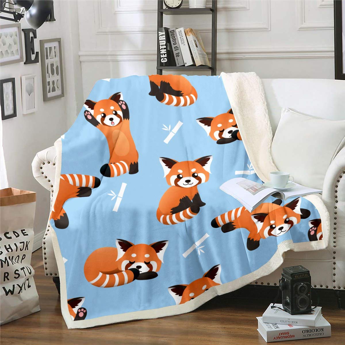 Red Panda Throw Blanket Cute Animal Pattern Blanket for Kids Boys Girls Cartoon Panda Printed Fleece Blankets Wildlife Style Plush Blankets Child Room Decor Fuzzy Blanket Single 50x60 Inch Blue — image 1