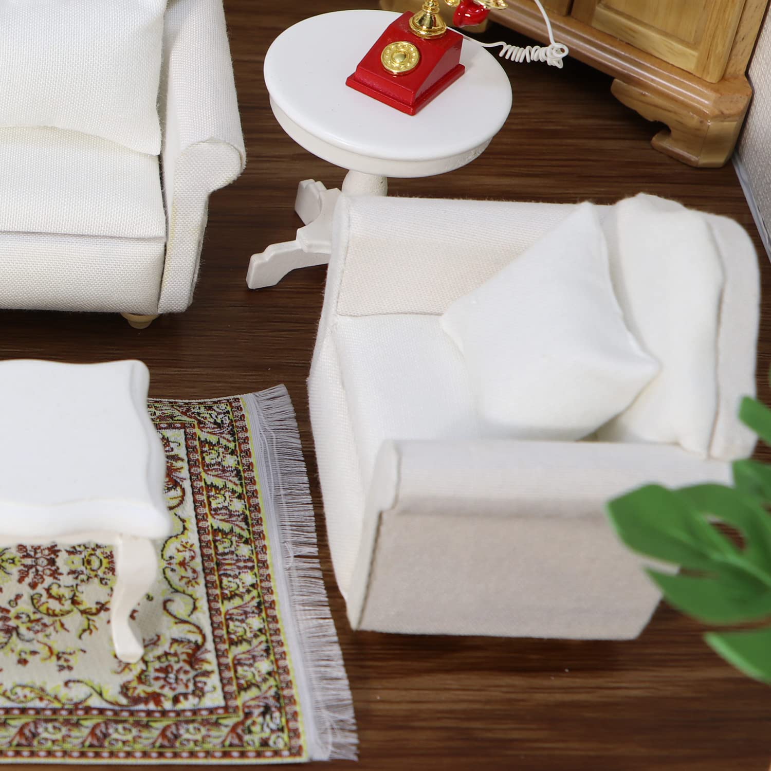 Dollhouse Couch with Pillow 1 12 Scale Miniature Sofa Arm Chair Living Room Furniture Wooden Fabric Frame Single Reading Chair Artificial House Room Scene Decoration (White)