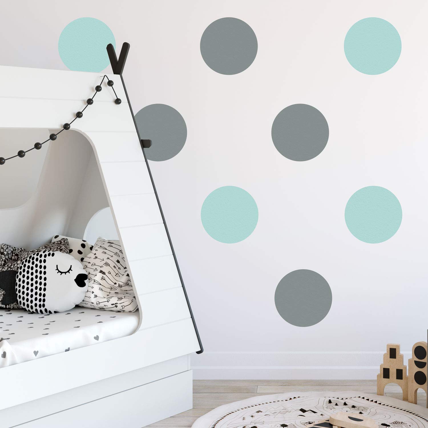 Circle Wall Stickers | Lots of Colours Options Available | Perfect for a Baby's Nursery or Child's Bedroom