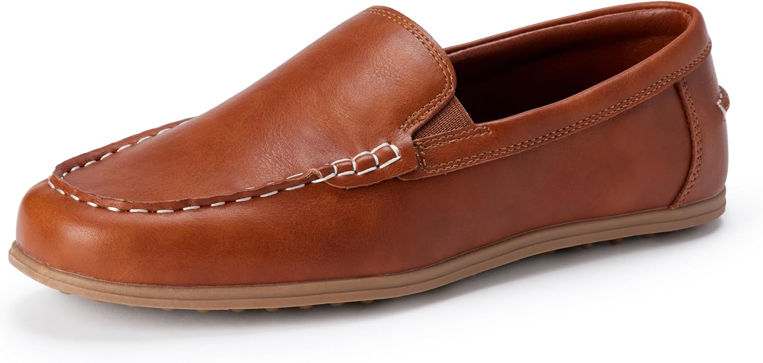 Amazon Essentials Boys' Slip-On Moc Toe Loafers with Memory Foam