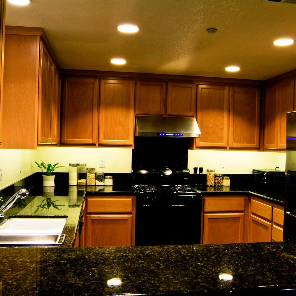 5 X 33 LED Under Cabinet Light COMPLETE KIT Warm White 3000K