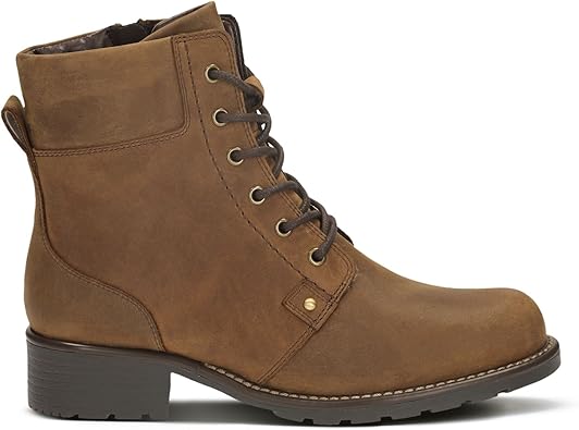 black platform pumas