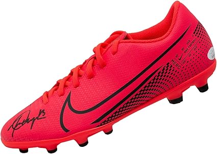 alex morgan soccer cleats