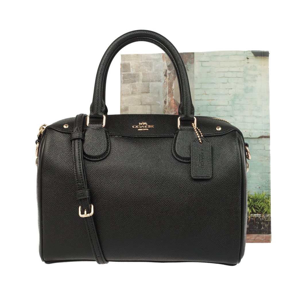 Coach Women�s Signature Sierra Satchel Buy Online in UAE