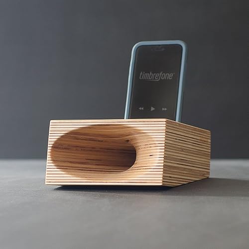 wooden acoustic iphone speaker