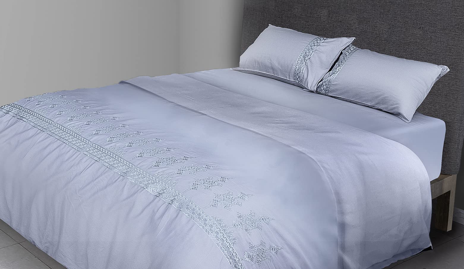 FLAX LINEN 4-Piece Double Duvet Set, Priscilla Hotel Collection, 400 TC Long Staple Organic Egyptian Cotton Bedding, Includes 1 Duvet Cover + 1 Fitted Sheet + 2 Pillowcases, Egg White