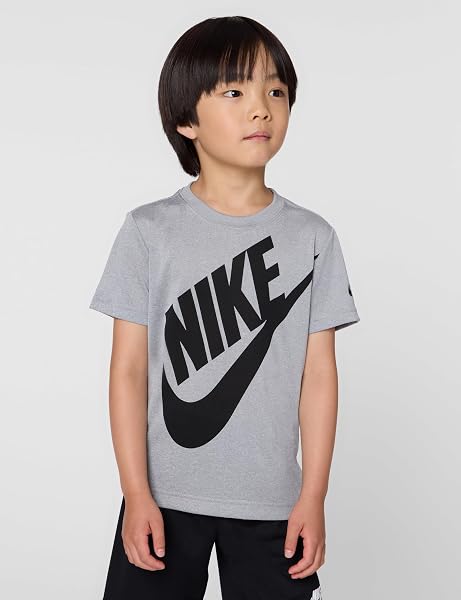 DRI-FIT SPORTSWEAR T-SHIRT AND MESH SHORTS 2-PIECE OUTFIT SET