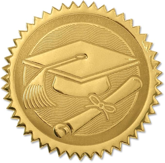 Tapón de graduación en relieve y diploma dorado con sello de