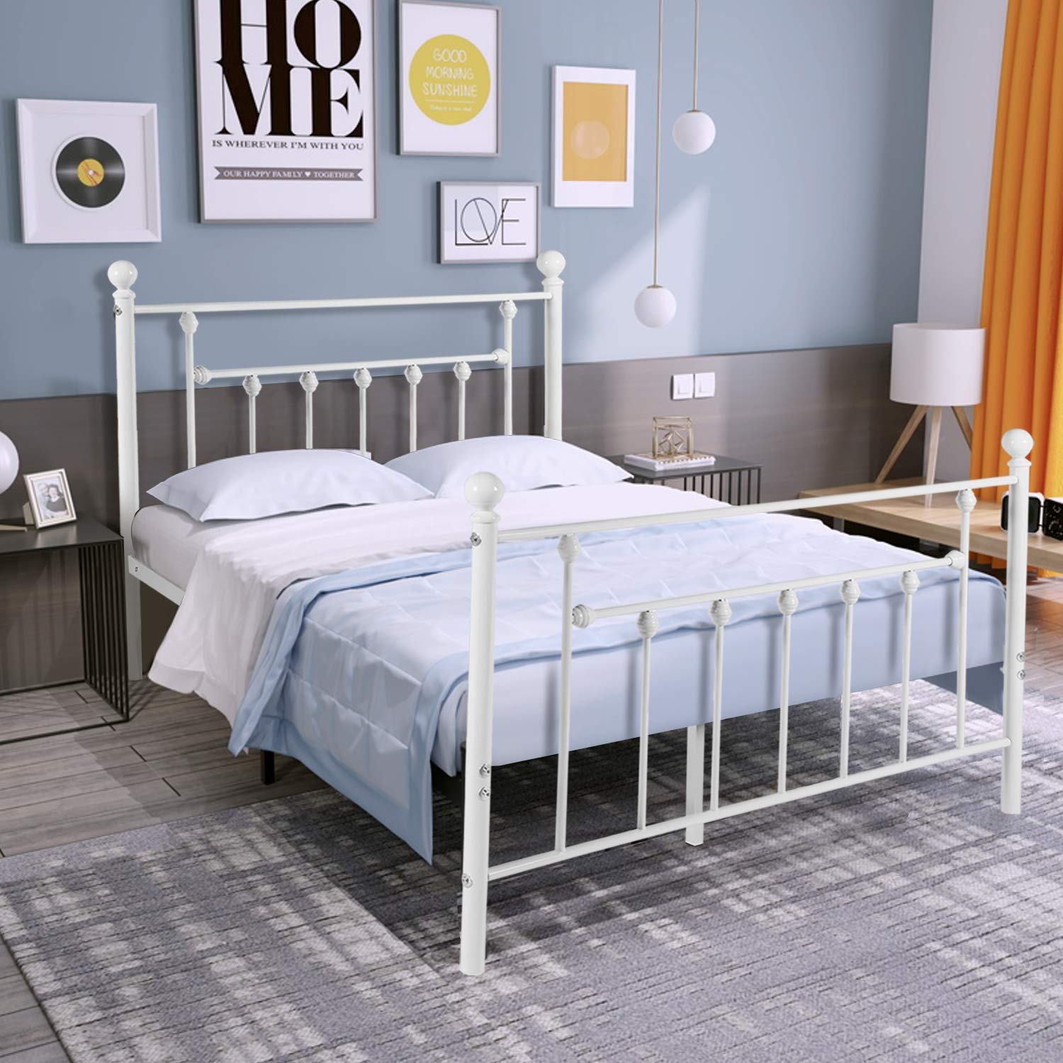 VECELO Classic Style Bed Frame Metal Platform Mattress Foundation/Box Spring Replacement with Steel Headboard & Footboard,Full Size, White