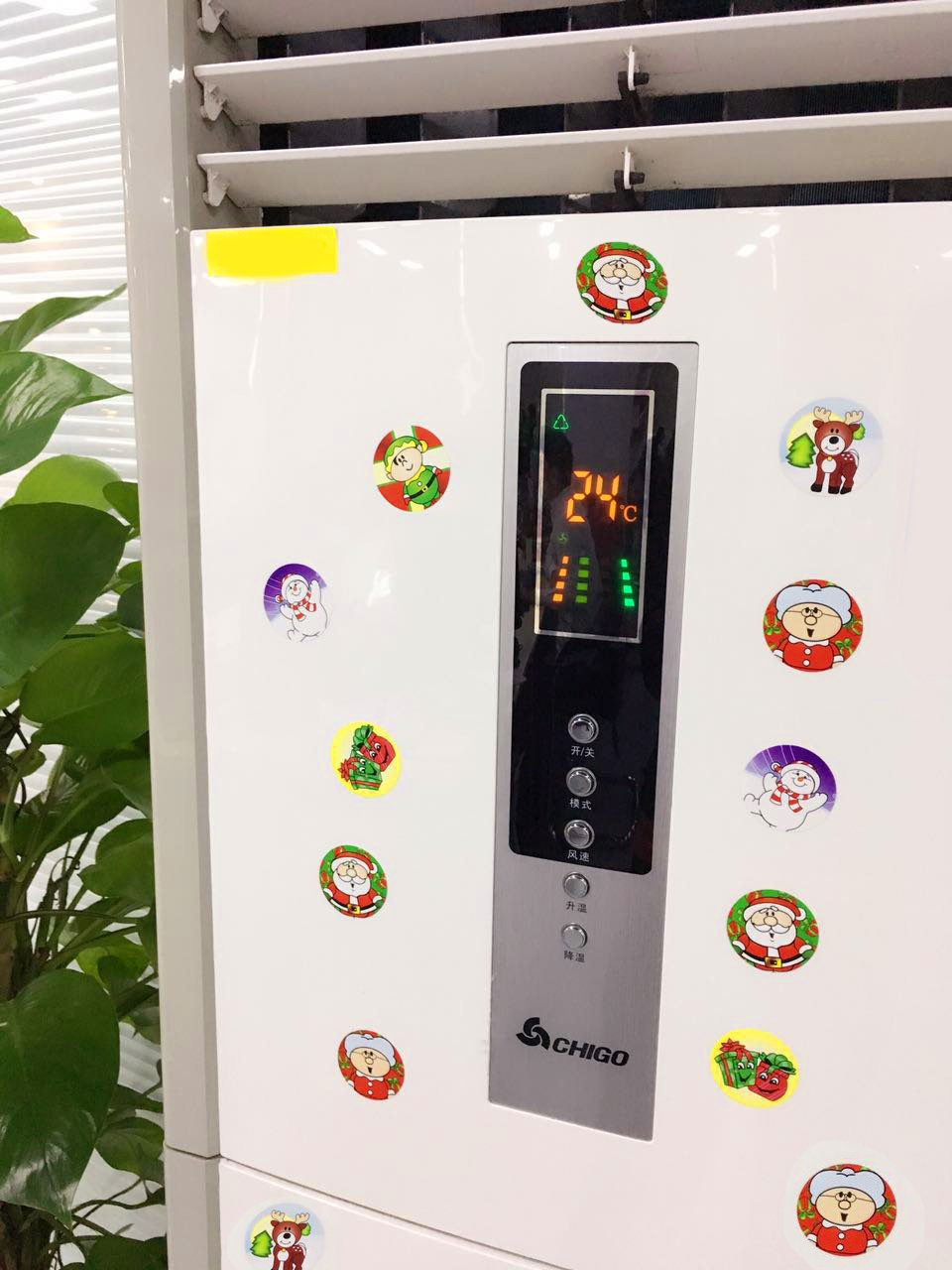 2 Pack Christmas Roll of Stickers Party Stickers Scrapbook Stickers Holiday Party Roll Stickers Santa Claus Stickers for kids Curtain Door Wall Refrigerator Decor