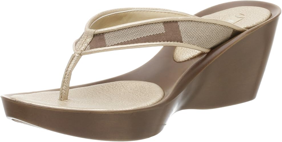 nine west flip flops