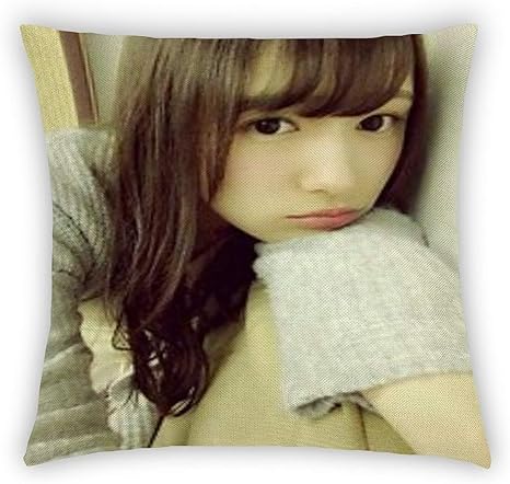 Amazon Co Jp 渡辺梨加 枕カバー 可愛い クッション ソファー 車用 インテリア 抱き枕カバー 45x45cm ホビー