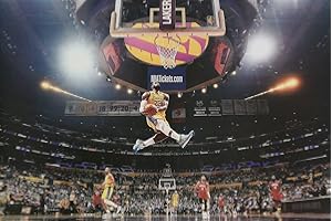 CINEMAFLIX Lebron James Dunk - Sports/Basketball Poster - Measures 16 x 24 inches