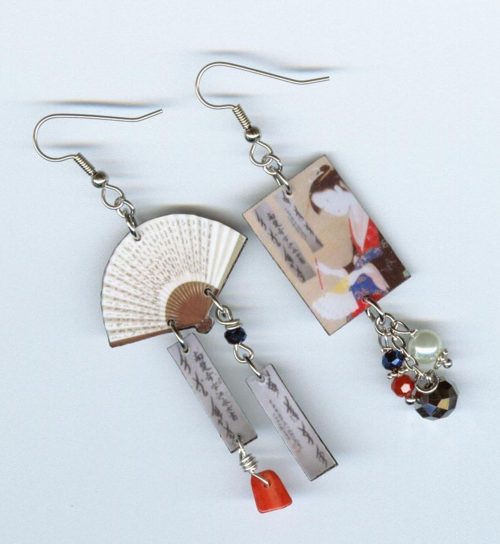 Secret Fan Nushu nu shu earrings - asymmetrical asian japanese chinese art - Literary inspired jewelry