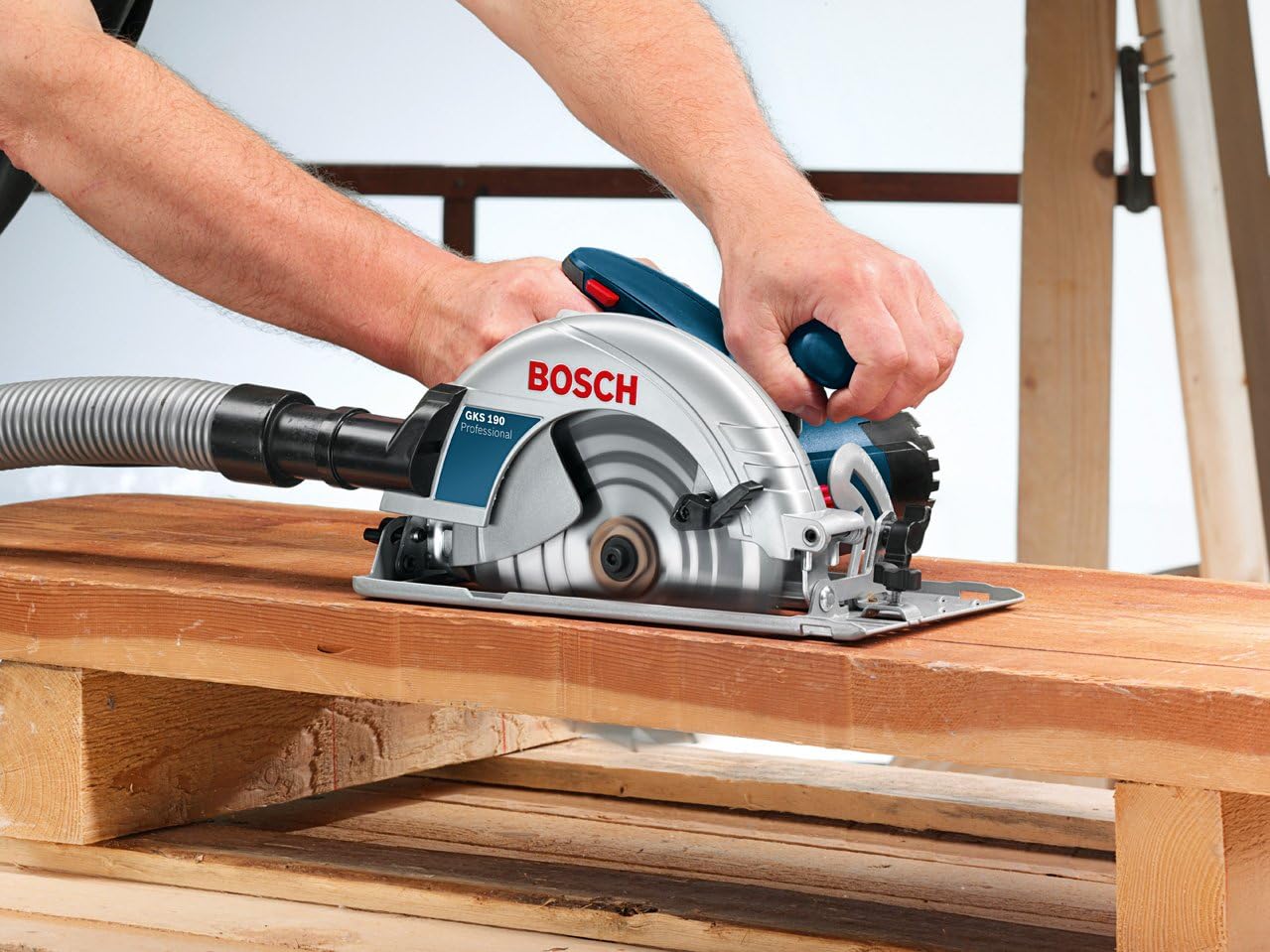 Bosch Professional Hand-Held Circular Saw GKS 190 (110 V, incl. circular saw blade, Parallel guide,Hex key WAF 5 ) - Image 4