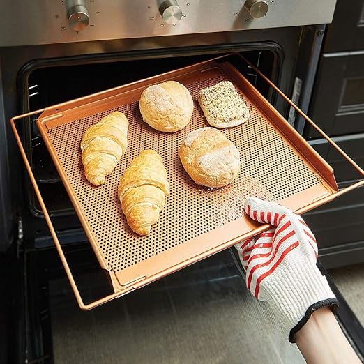 NonStick Coated Perforated Expanding Baking Sheet Oven Tray 38.5cm