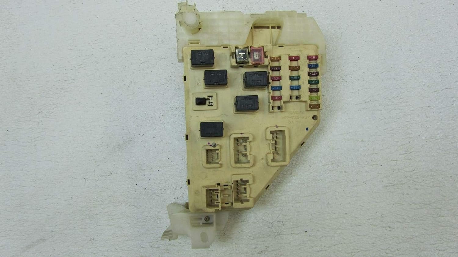 Morad Parts 01-03 for Toyota Prius Interior Under Dash Fuse Junction Box Relay 1B07-0052 9013