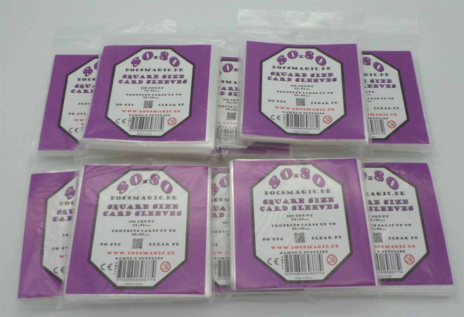 docsmagic.de 1.000 Medium Square Board Game Sleeves - 80 x 80-82 x 82-10 Packs