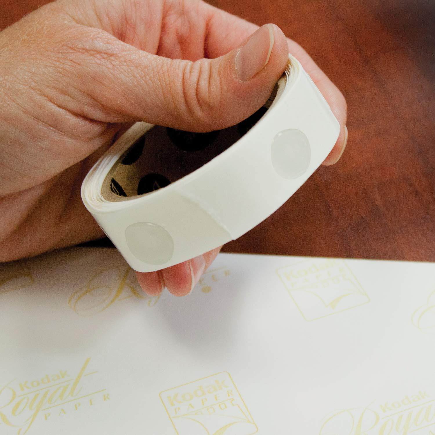 Glue Dots Craft Dots Adhesive, 1/2 Inch, Clear, Roll of 200