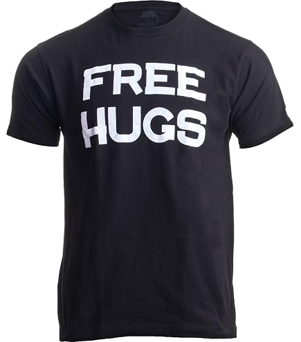 Amazon.com: Hug me T-Shirt : Clothing, Shoes & Jewelry