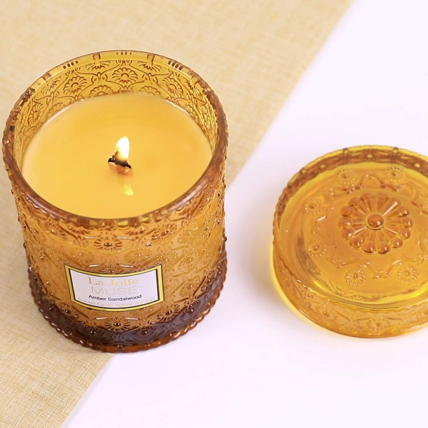 LA Jolie Muse Santal Himalayen Candle - Sandalwood, Fig & Amber, 19 oz - Image 4