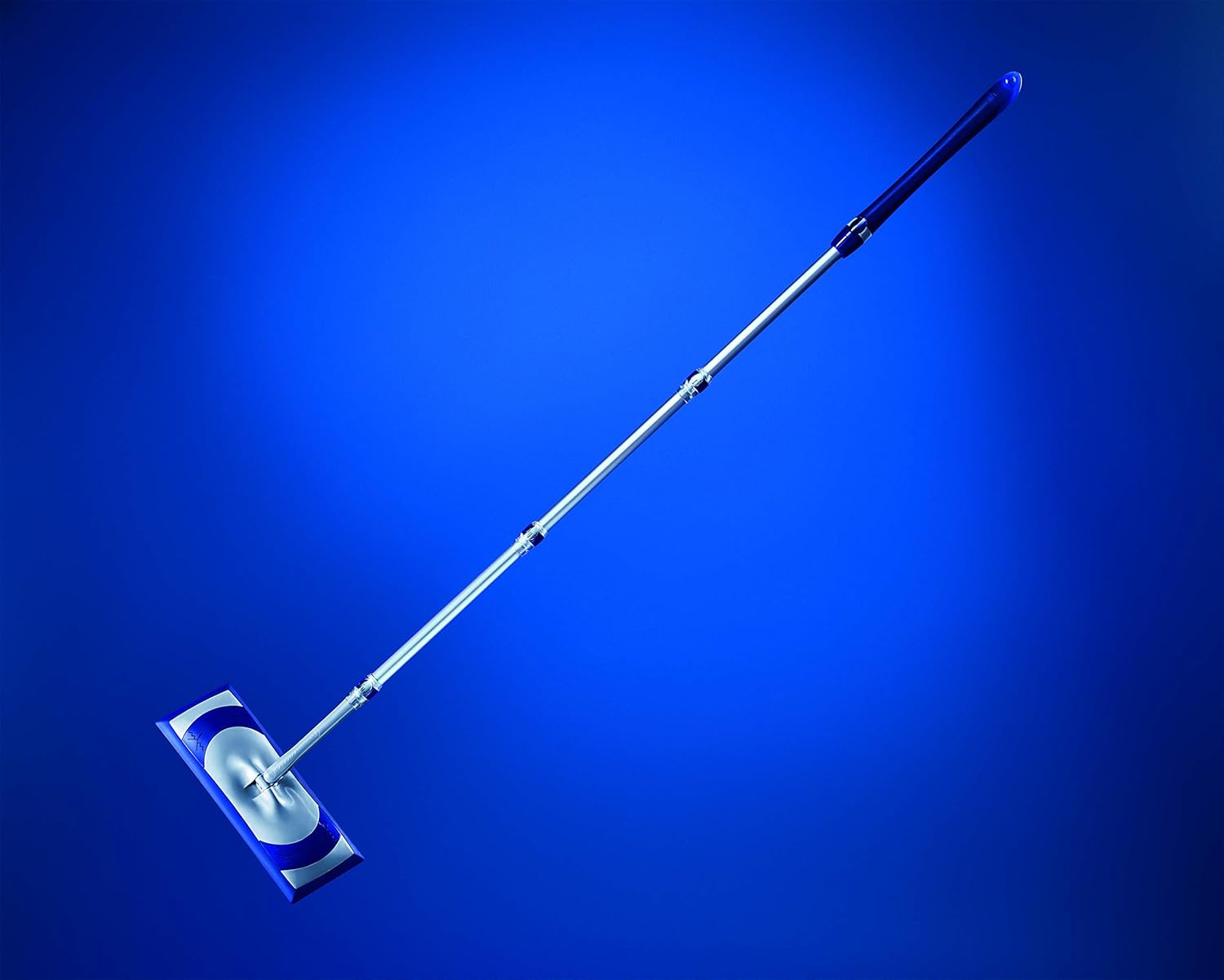 Amazon Co Jp クイックルワイパー フロア用掃除道具 ブルー シルバーカラー 本体 ウェットシートセット ドラッグストア