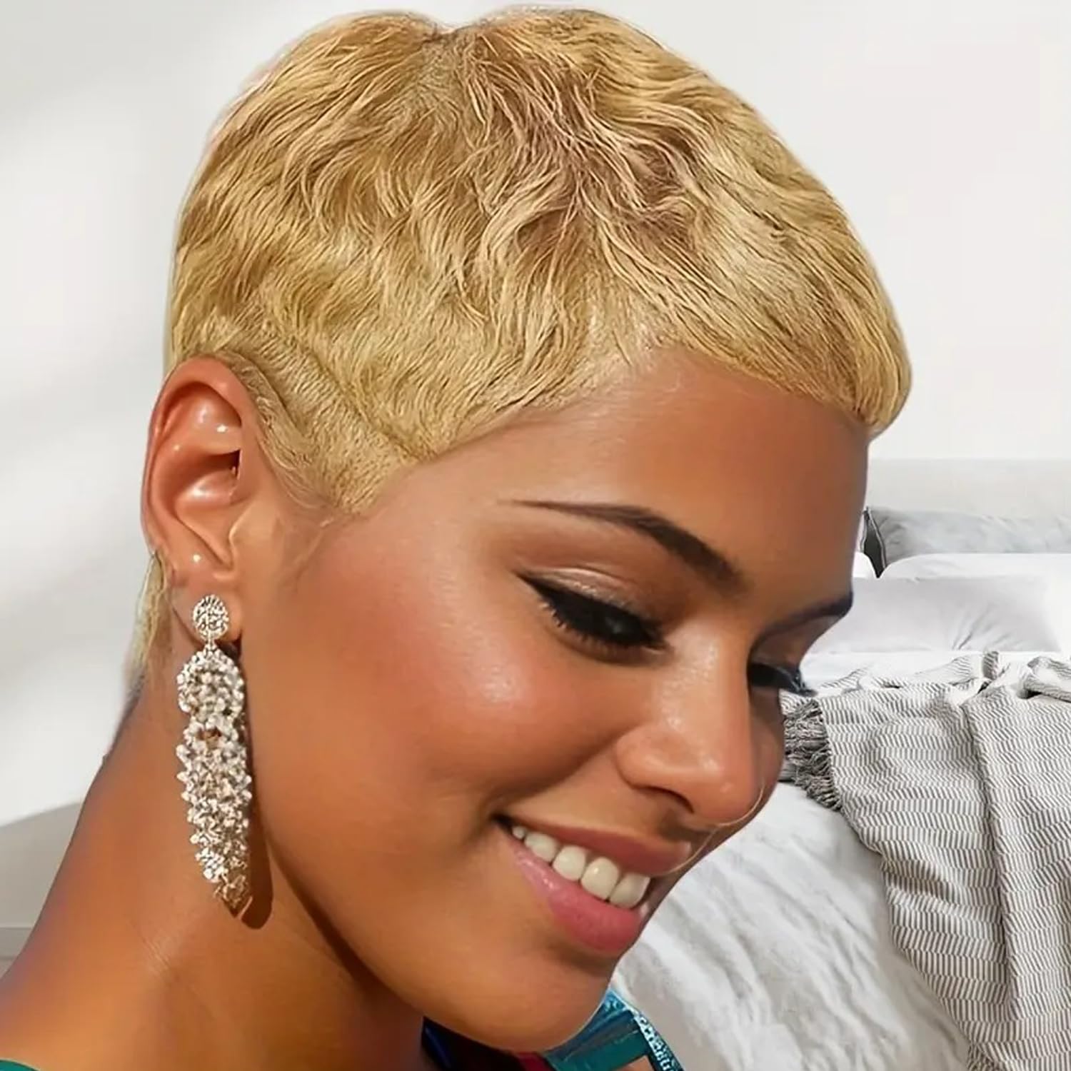 Photo 1 of *MINOR DAMAGE - USED*
Besteffie Pixixe Cut Wigs for Black Women Short Layered Pixie Cut Human Hair Wigs With Bangs Summer No Glue Short Human Hair Wig for Daily Use