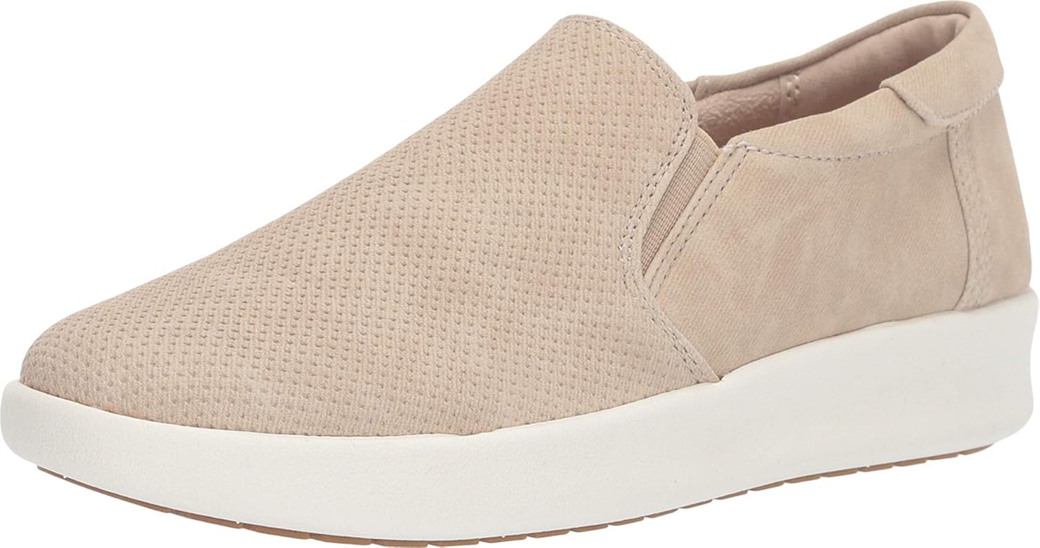 women's black chaco flip flops