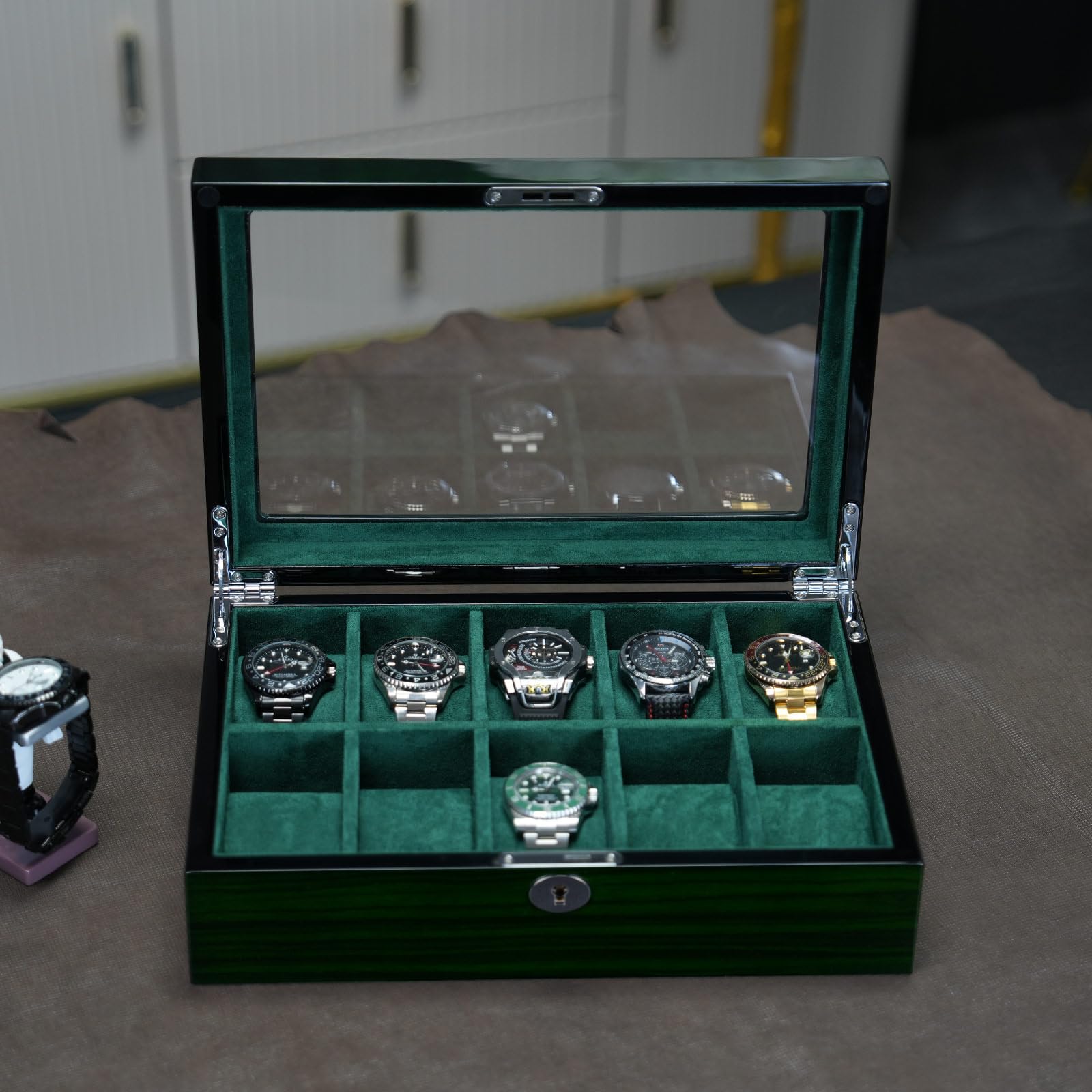 Watch Box for Men 10 Watches Storage Organizer Case, Smart Watch Display, Green Wood with Soft Suede Interior, Large Glass Window, Gift for Women and Man (10W-GR)