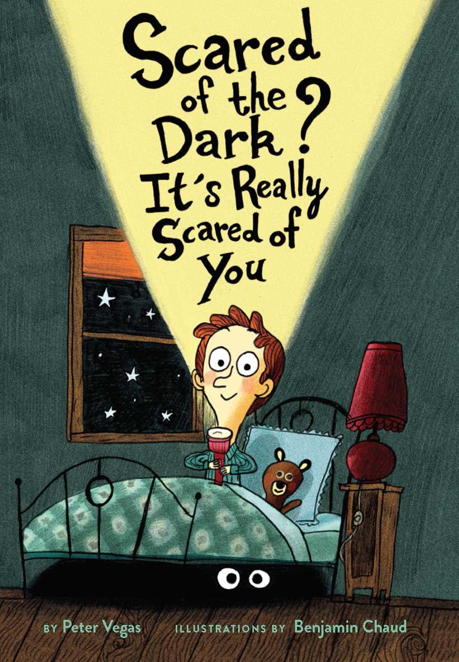 Scared Of The Dark It S Really Scared Of You 1 Vegas Peter Chaud Benjamin Amazon Co Uk Books