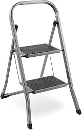 VonHaus 2 Step Steel Ladder Anti Slip Feet Foldable 150kg Capacity