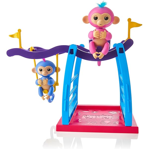 fingerlings carousel playset