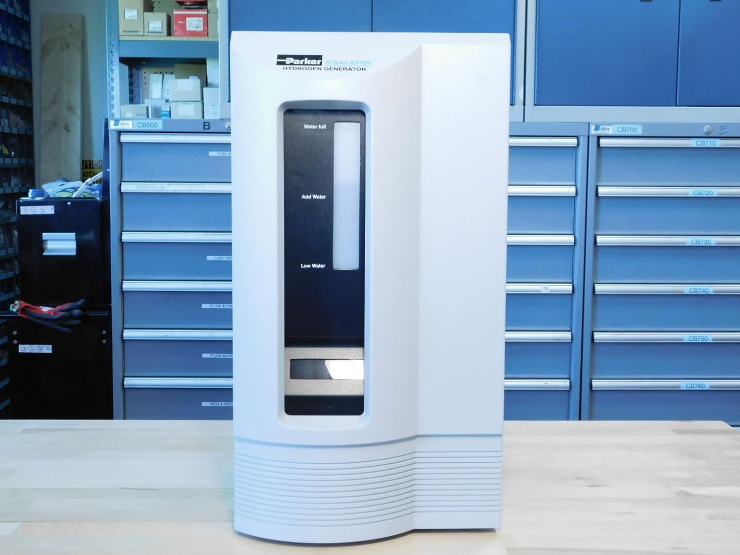 Parker Balston H2PD-150NA Hydrogen Generator: Amazon.com: Industrial &  Scientific