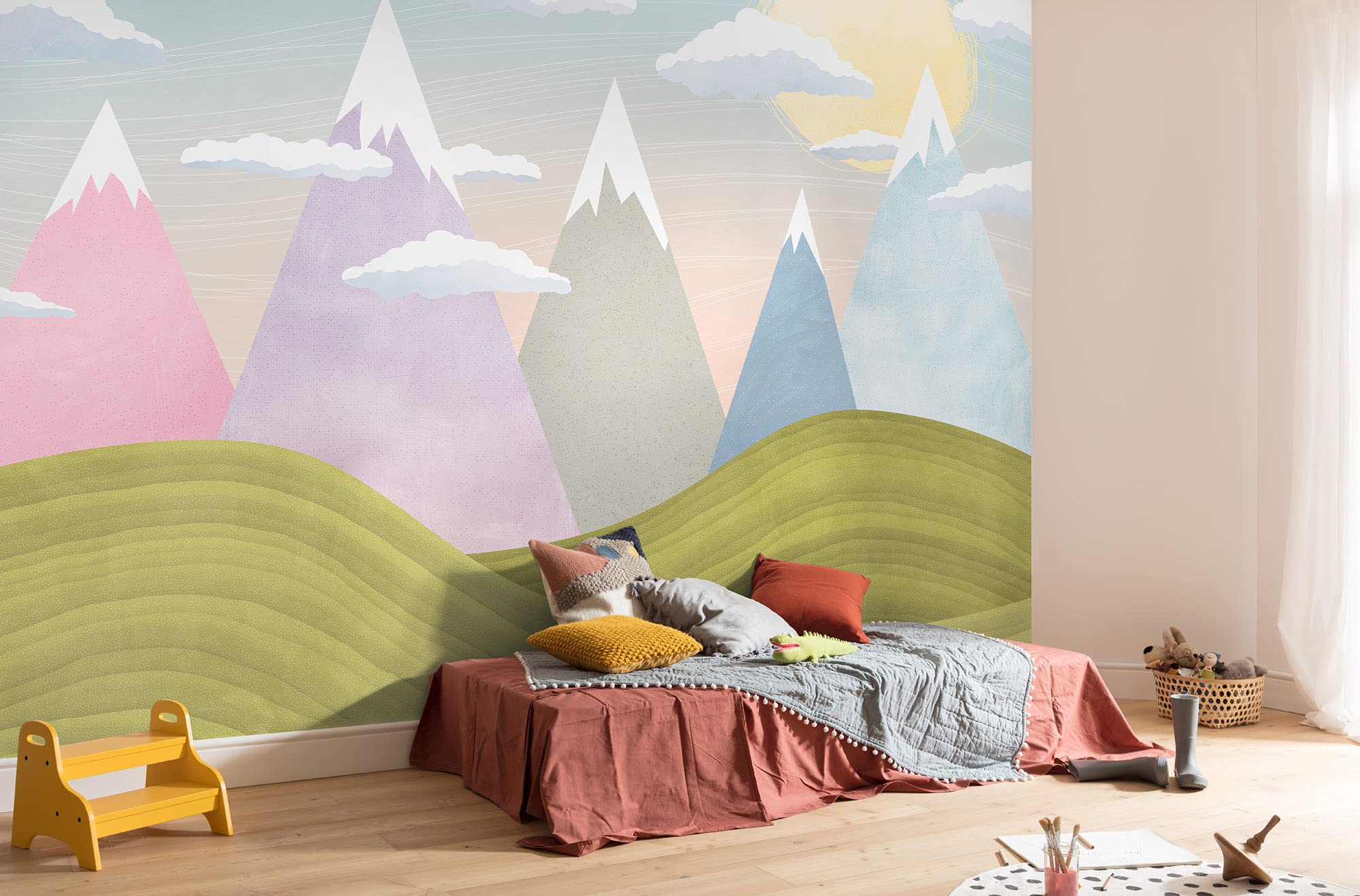 Komar Hilltops IAX8-0032 Non-Woven Photo Wallpaper Size: 400 x 280 cm (Width x Height) Colourful Mountains Dreams Children's Room Wallpaper