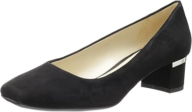 naturalizer black suede pumps