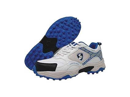 cricket shoes size 10