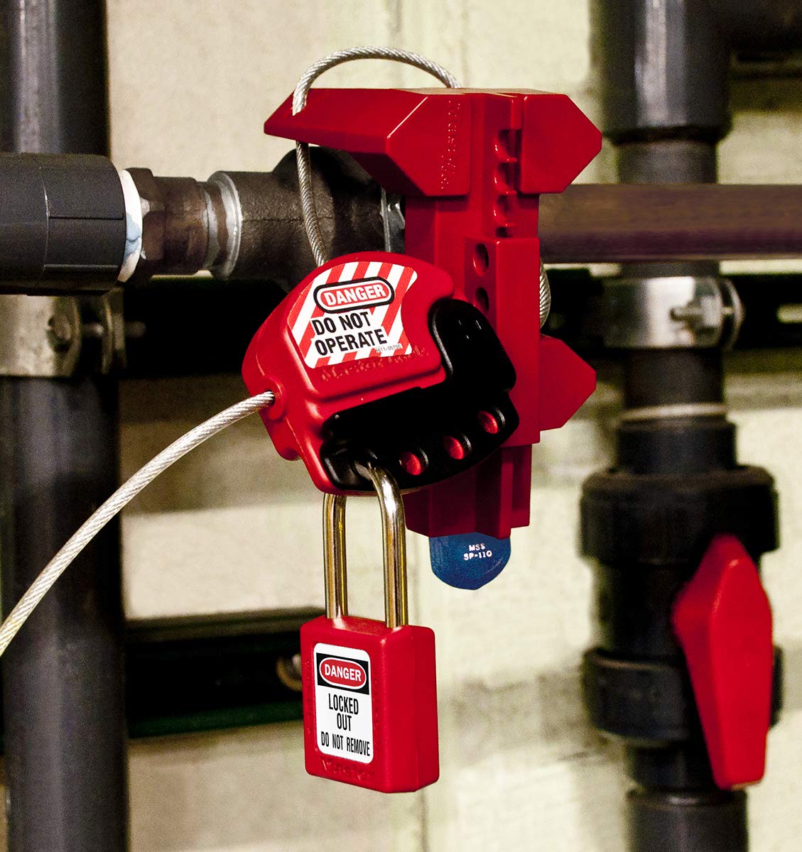 Master Lock 410RED Lockout Tagout Safety Padlock Red: Industrial Lockout Tagout Keyed Padlocks: Industrial & Scientific