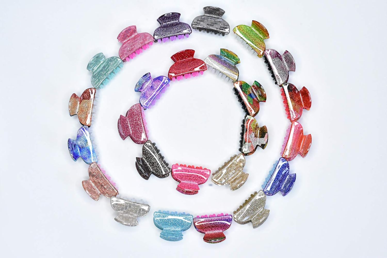 Zilyan Medium Assorted Colors Hair Claw Clips For Women and Girls 4 Pcs : Beauty