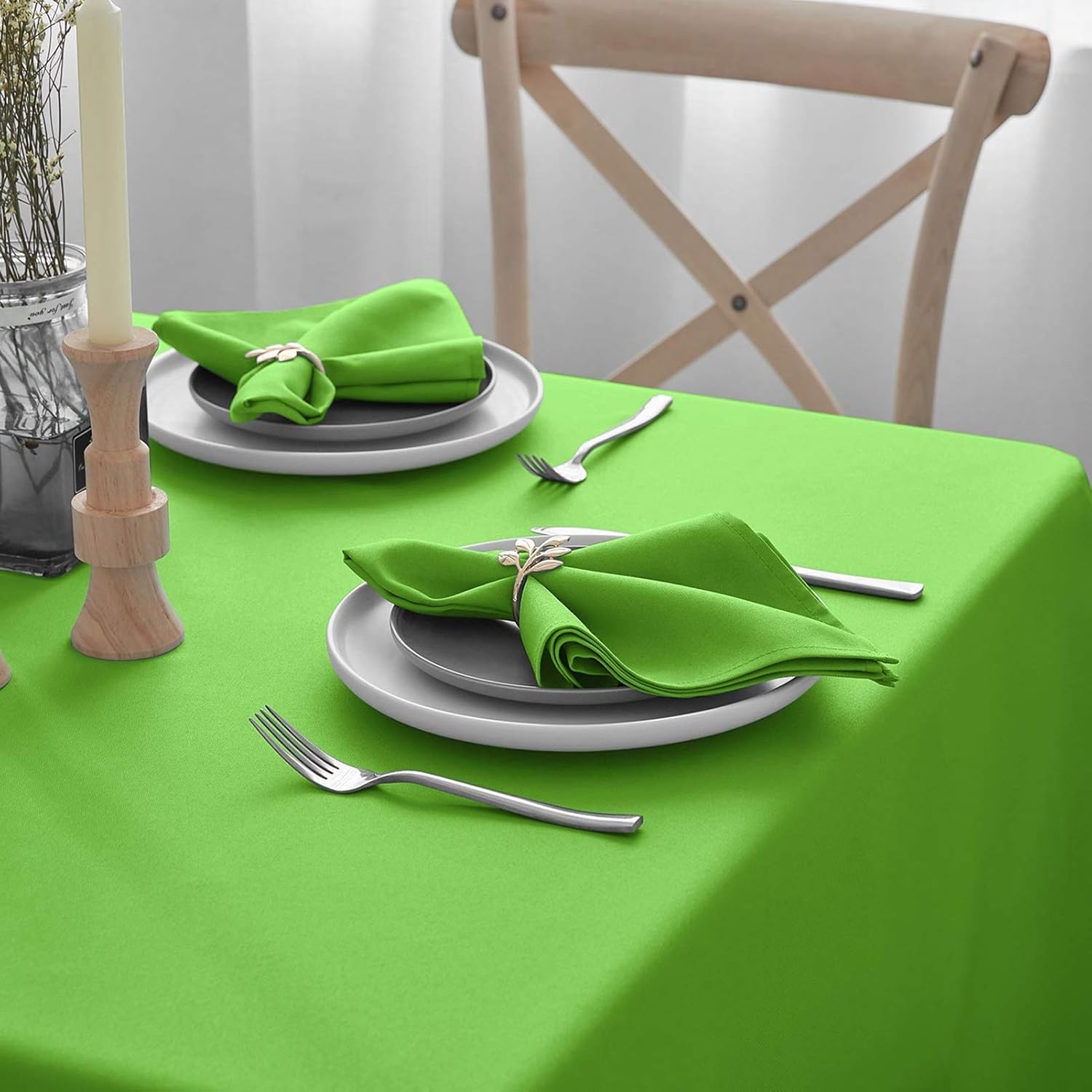 VEEYOO Cloth Napkins - Set of 12 Pieces 20 x 20 Inch Solid Polyester Table Napkins - Soft Washable and Reusable Dinner Napkin for Weddings, Parties, Restaurant (Apple Green Napkins Cloth): Home & Kitchen