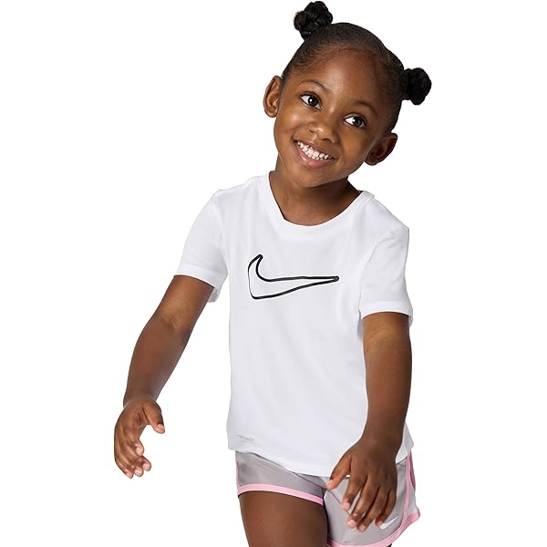 Amazon.com: Nike Toddler Girls' Dri-Fit T-Shirt and Shorts Set