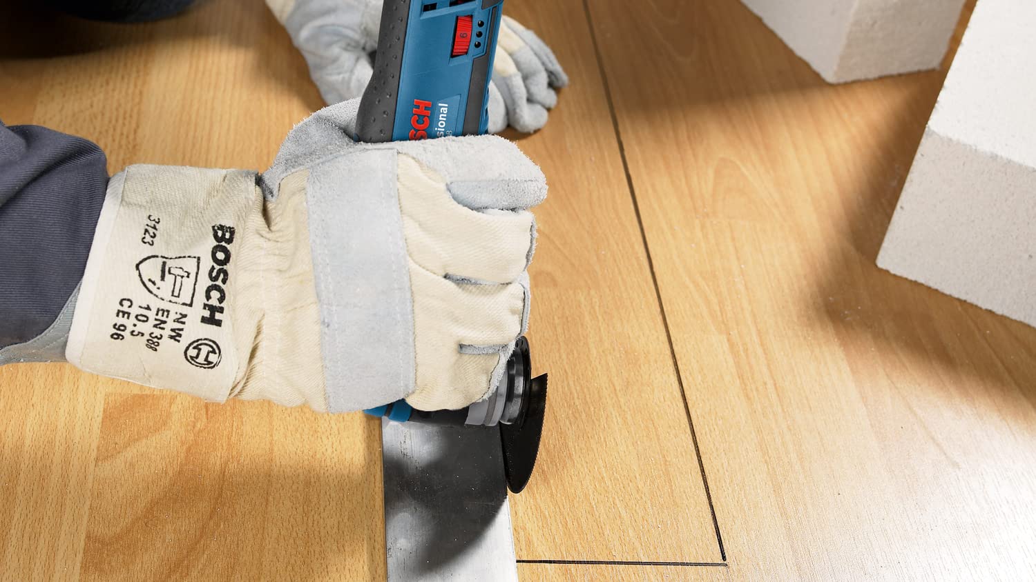 Bosch Professional 12V System Akku Multi-Cutter GOP 12V-28 (inkl. 1x Starlock BIM Tauchsägeblatt, ohne Akku/ Ladegerät) 5