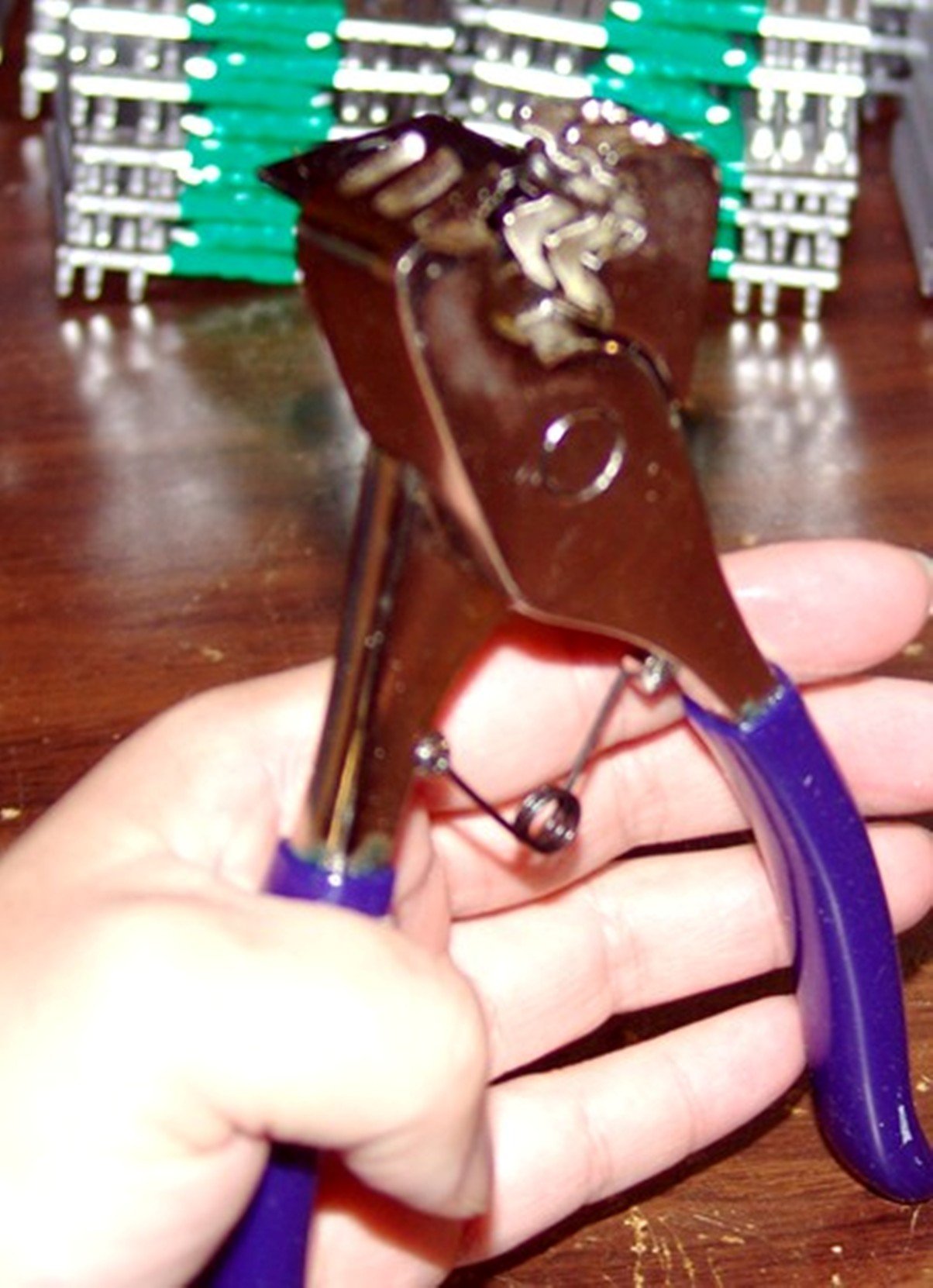 FLORIST'S Handy Pick Tool Floral Hand Held Machine to apply Steel Pix Buy Online in UAE