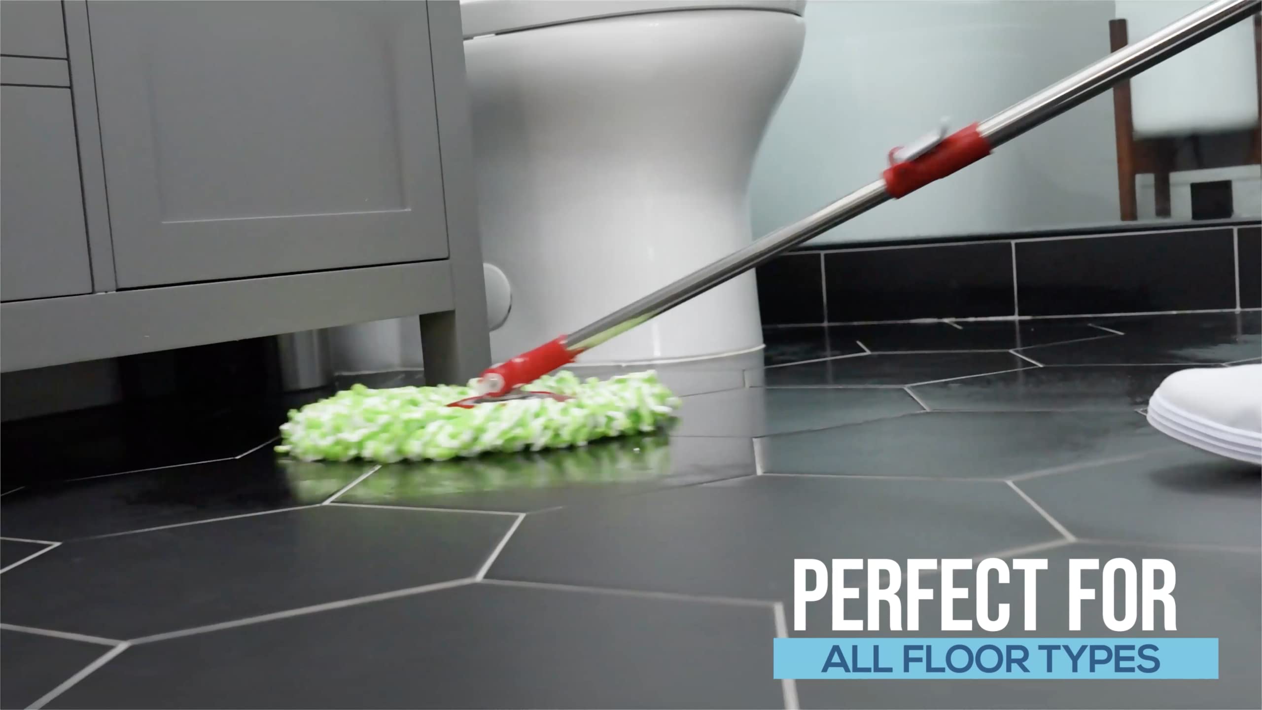 SIMPLI-MAGIC 79349 Spin Mop Cleaning System with 3 Microfiber Mop Heads, Red/GRAY,Red/Black