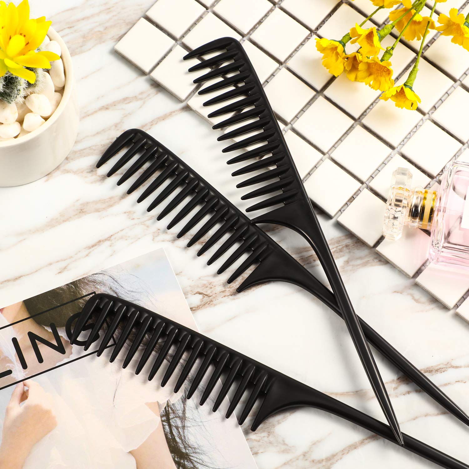 Photo 1 of Leinuosen 3 Pack Wide Tooth Tail Combs, Black Carbon Fiber Teasing Salon Back Styling Comb Anti Static Heat Resistant, Suitable for All Kinds of Hair