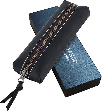 Amazon Indigo Tango ペンケース 筆箱 おしゃれ 高級 軽量 スリム シンプル 大容量 メンズ 男性 革 本革 牛革 レザー ギフト プレゼント 誕生日 お祝い 父の日 化粧箱付き ファスナー 文房具 ブラック ペンケース 文房具 オフィス用品