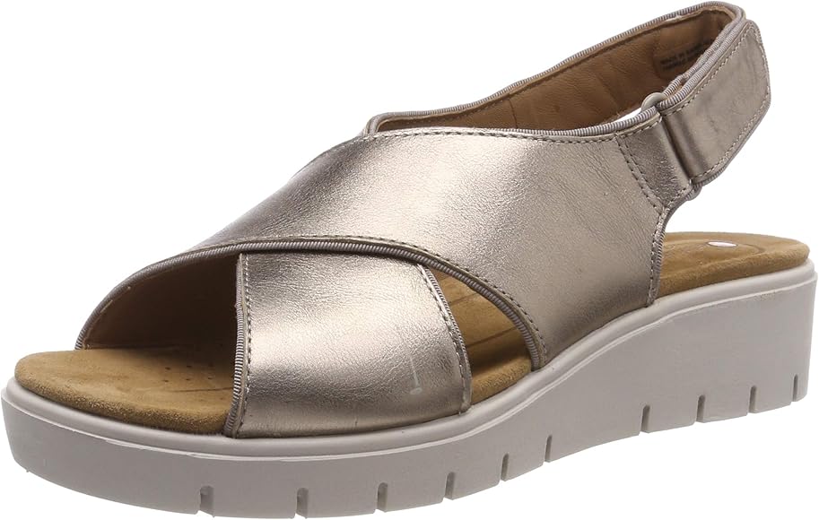 clarks un karely sun