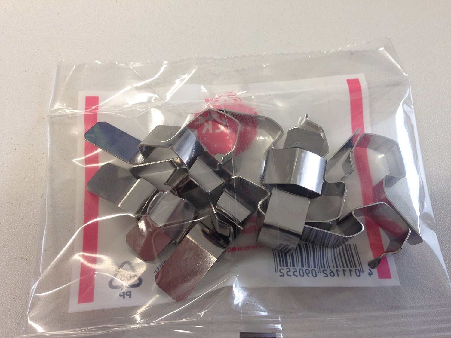 Weck® Set of 24 Stainless Steel Clips/Hooks for Closing Preserving Jars