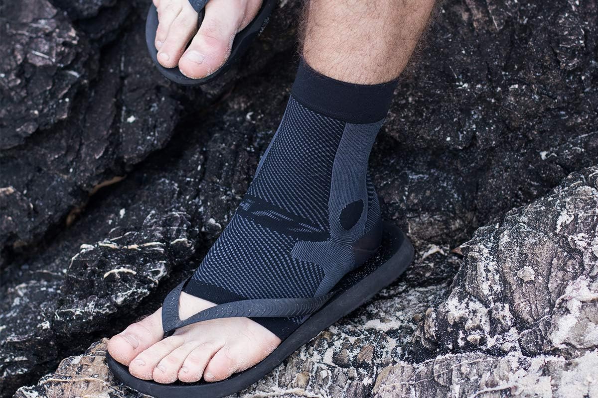 OS1st AF7 Ankle Bracing Sleeve (Single Sleeve) stabilizes weak Ankles, assists with Ankle Instability and Inversion sprains, and relieves Achilles tendonitis : Sports & Outdoors