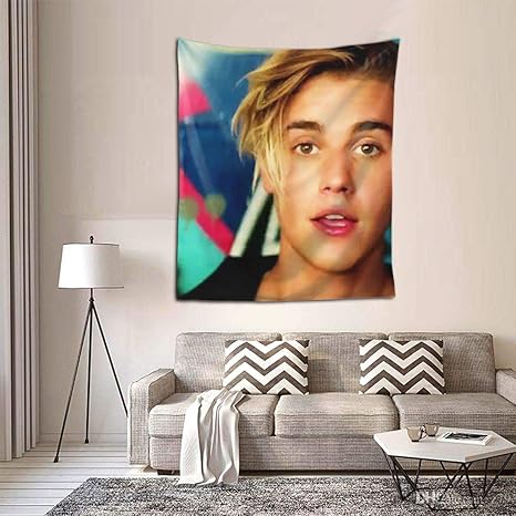 Amazon Co Jp Justin Bieber ジャスティン ビーバー おしゃれ モダン アート プリント タペストリー 壁のタペストリー 多機能 大判インテリア 壁飾り ファブリック 装飾用品 部屋飾り 窓カーテン 飾り 個性ギフト 新居祝い ホーム キッチン
